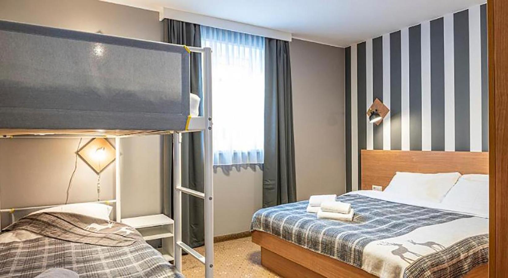 Panorama Spa Lodges Das.Schiller Bad Gastein Buitenkant foto